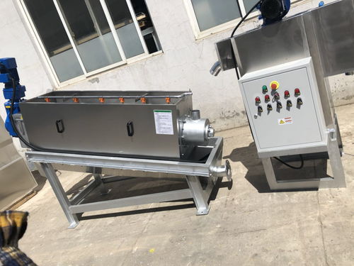 鼎越污泥压榨机在污水处理中的应用及高清图片展示